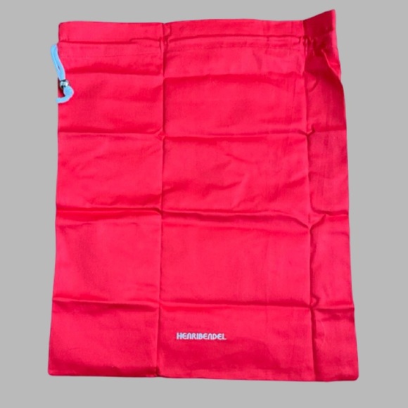 🆕 Henri Bendel Set of 3 Travel Pouches Condition: Excellent - Picture 8 of 11